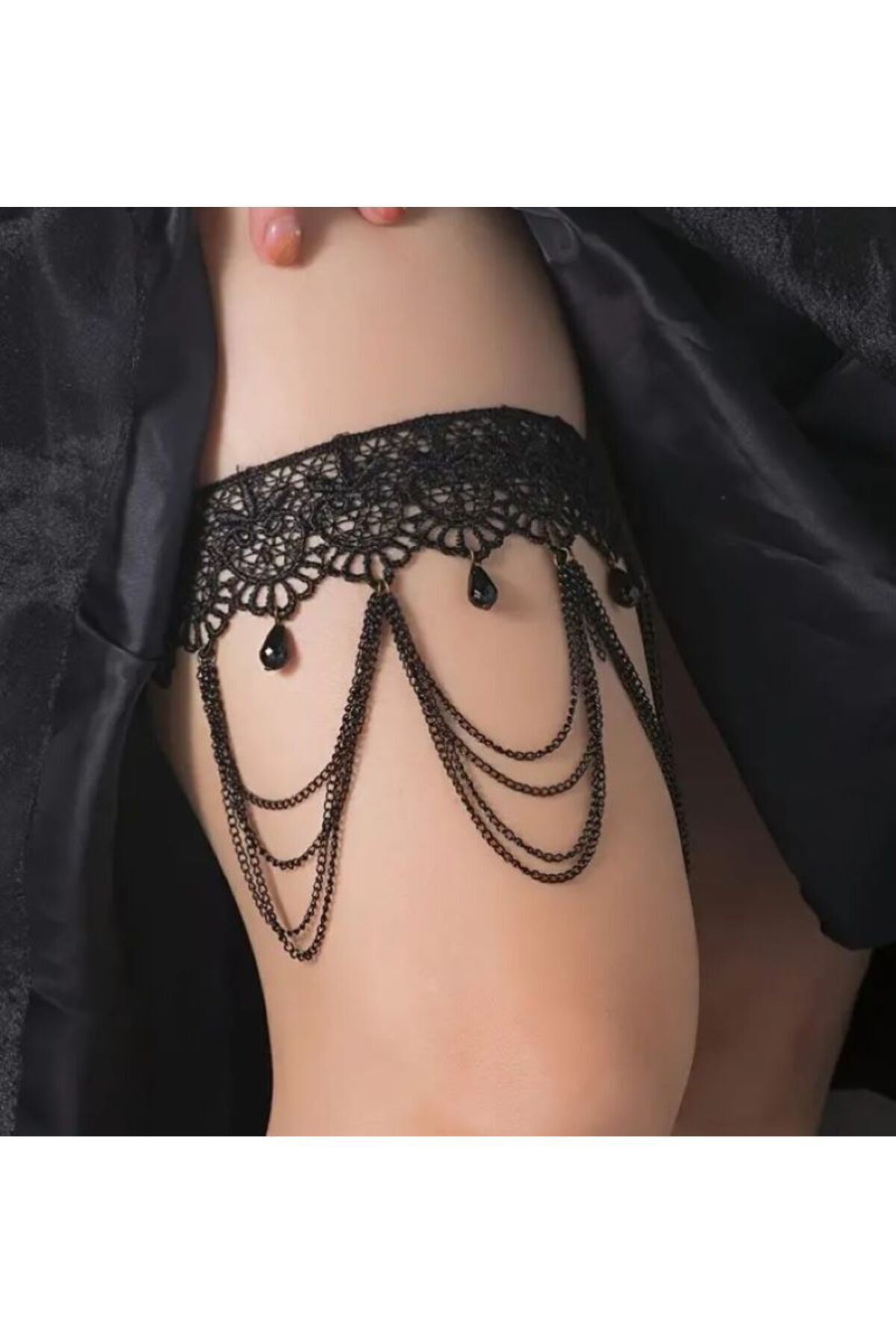 Siyah Dantel Askılı Bacak Zinciri