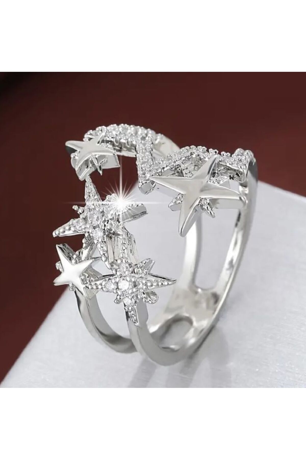 Zirkon Taşlı Yıldız Temalı Ayarlanabilir Yüzük