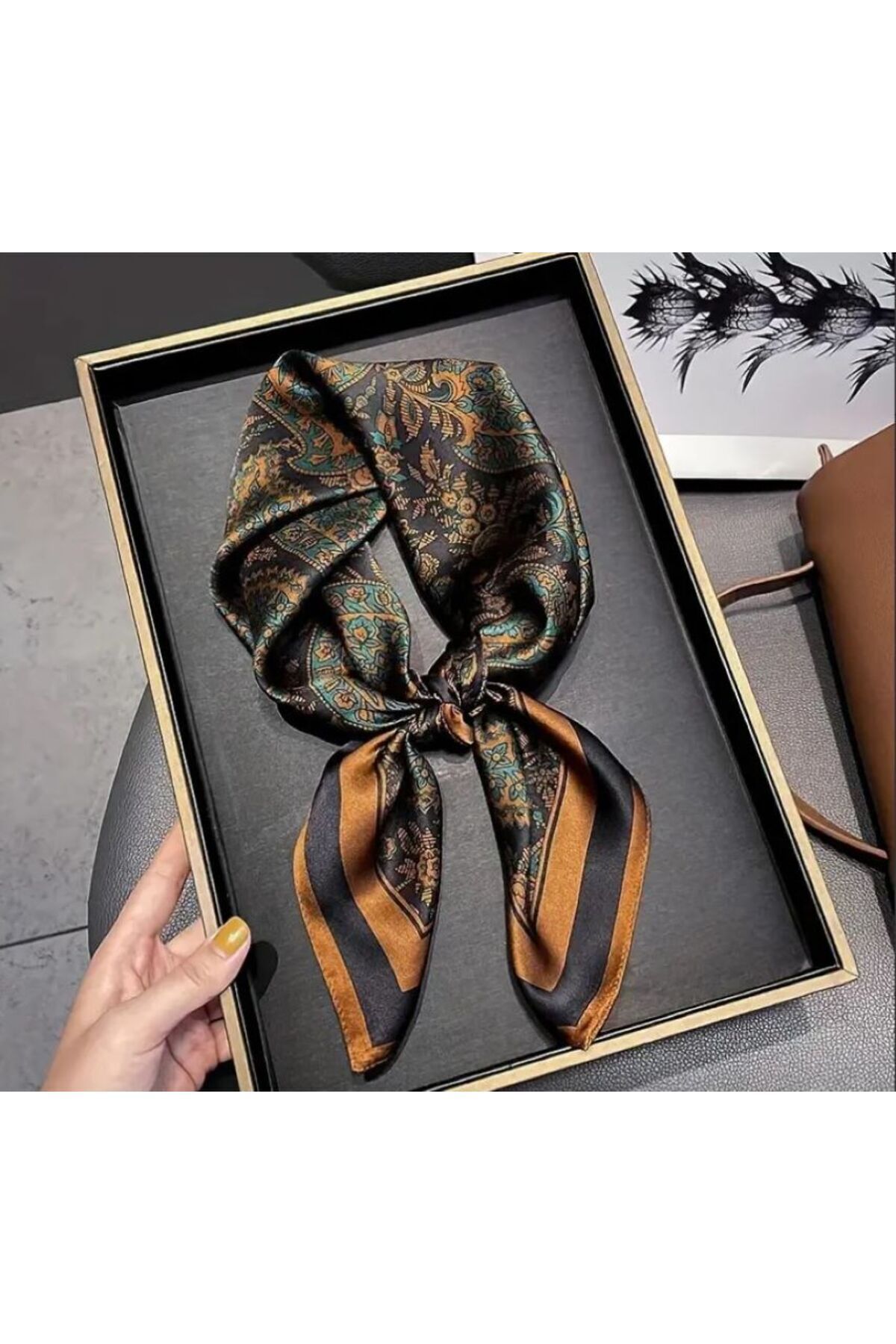 Elegant Desenli Ithal, Çift Taraflı, Kare Şal Eşarp 70cmx70cm