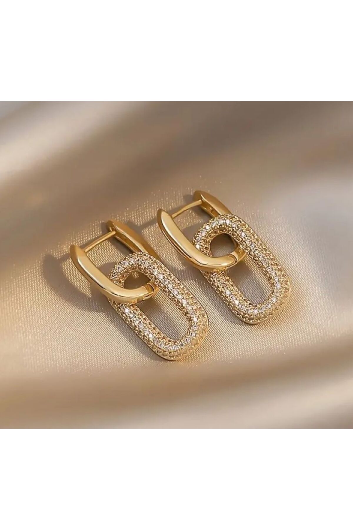 İç İçe Geçmiş Elegant Halkalar, Kulak İğnesi 925 Ayar Gümüş