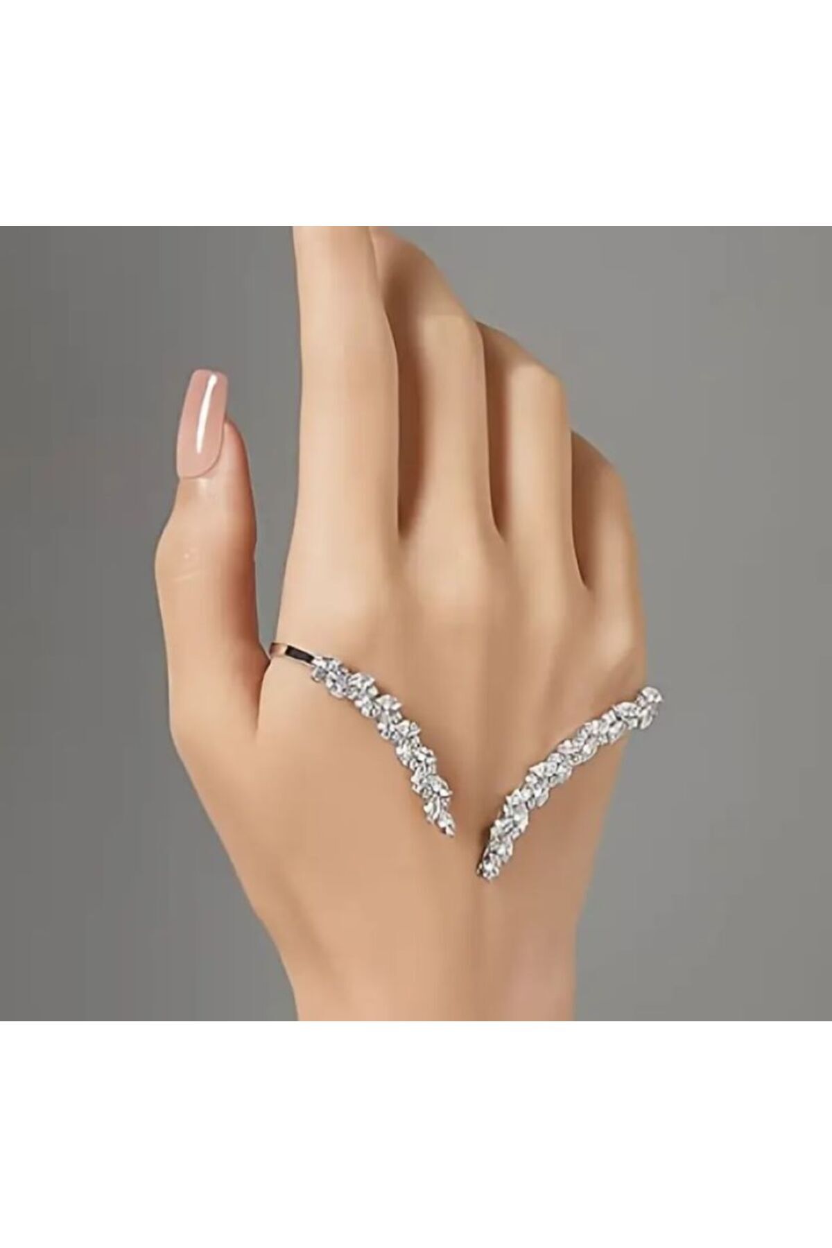 Gümüş Kaplama Zirkon Taşlı El İçi Bilezik