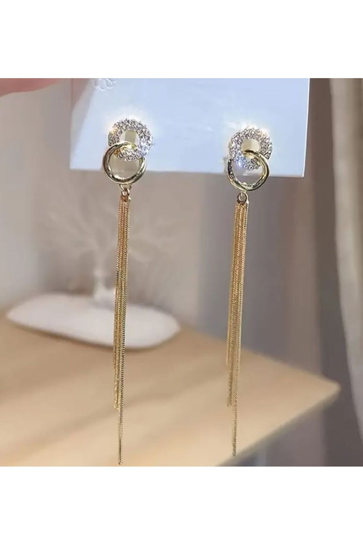 Zincir Detaylı Zarif  Sallantılı Küpe-Kulak İğnesi Paslanmaz Çelik