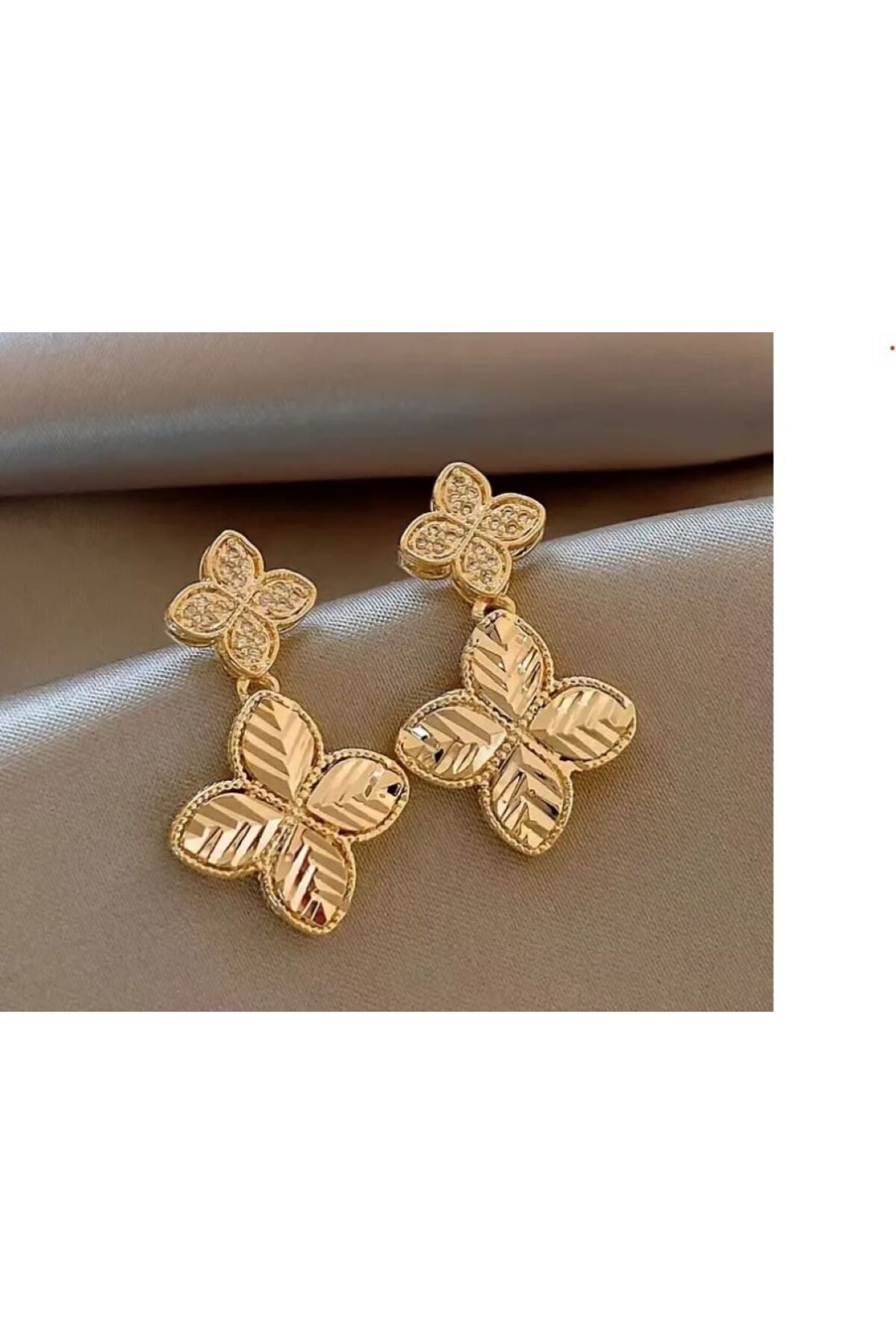 4 Yapraklı, Gold rengi Küpe