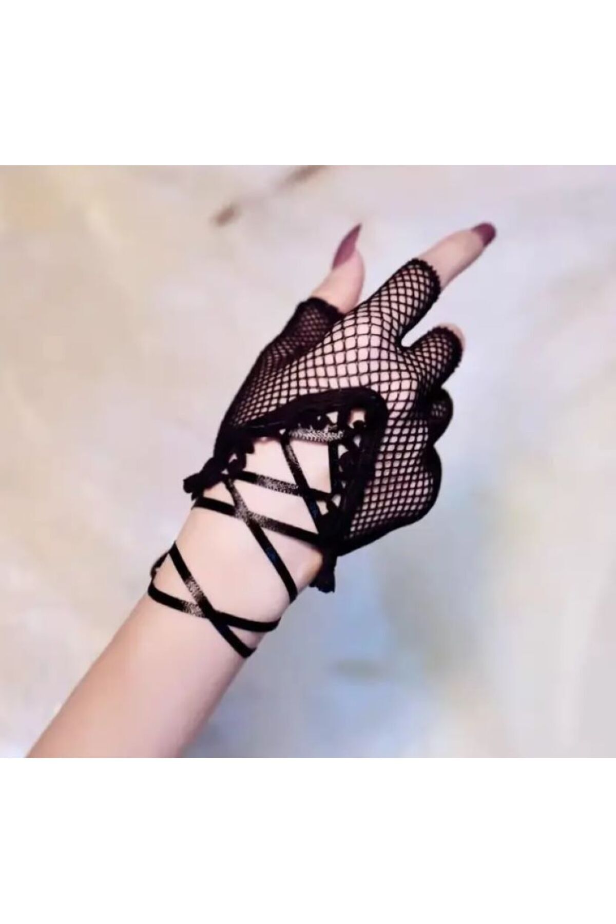 Gothic, Lolita Tarzı, Punk Eldivenler