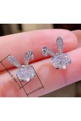 Zirkon Taş Detaylı Sevimli Tavşan Küpe