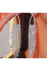 Retro Su Damlası Pırlanta Görünümlü Zarif Sallantılı Küpe