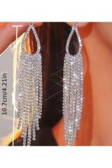 Retro Su Damlası Pırlanta Görünümlü Zarif Sallantılı Küpe