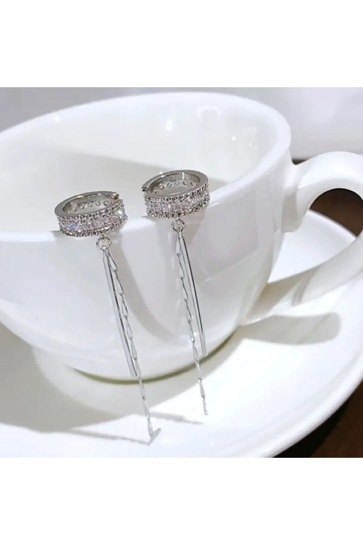 Delme Gerektirmeyen, Parıltılı, Trendy C Küpeler