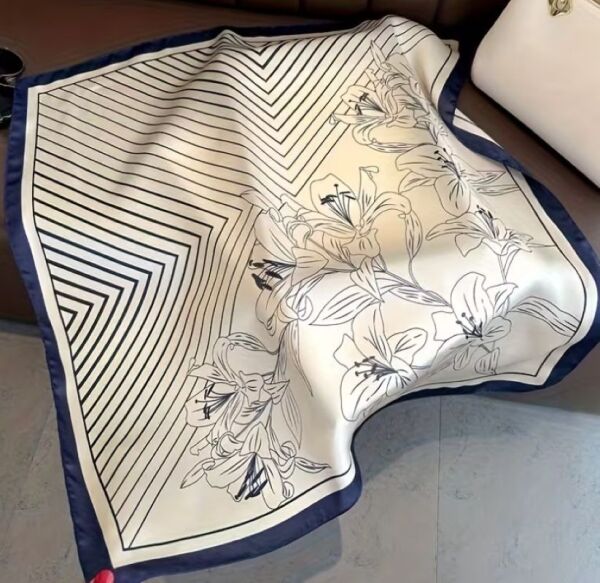 Zambak Desenli, Güneş, Rüzgar Geçirmez, Çift Taraf Baskılı, Şal, Fular, Eşarp 70x70