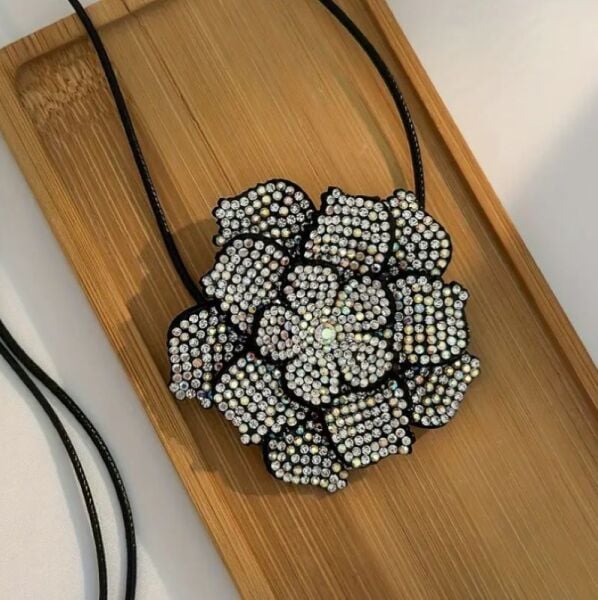 Çok Katmanlı Yapay Elmas Kolye