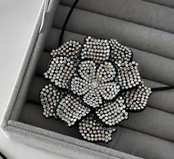 Çok Katmanlı Yapay Elmas Kolye