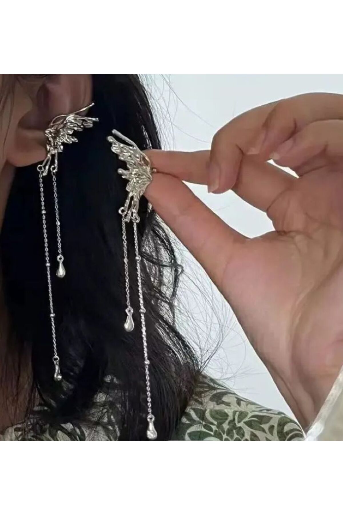 Melek Kanadı, Klipsli, Delme gerektirmeyen, Göz Alıcı Küpe