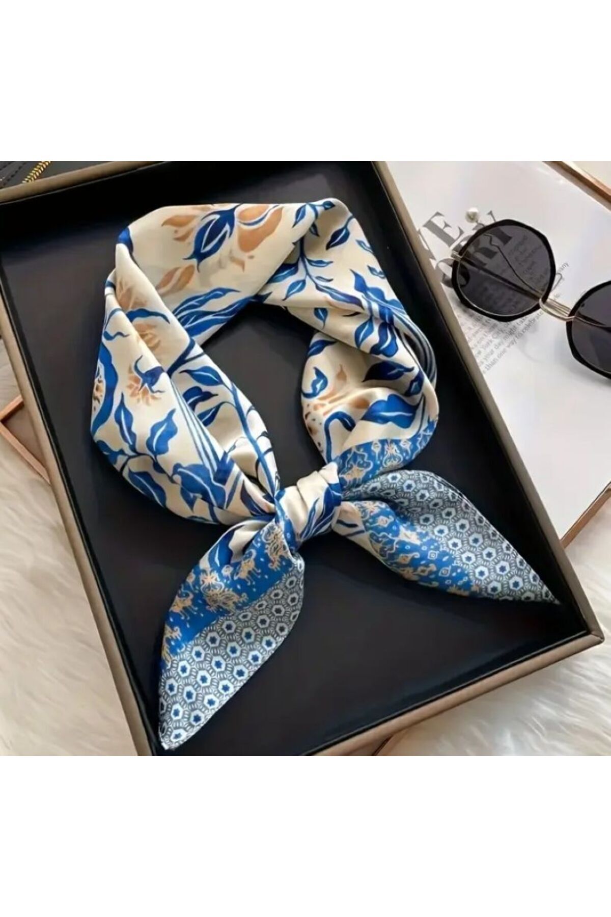 Marin, Çiçek Desenli Güneşten Koruyan, Rüzgar Geçirmez, Çift Taraf Baskılı, Şal, Fular, Eşarp 70x70