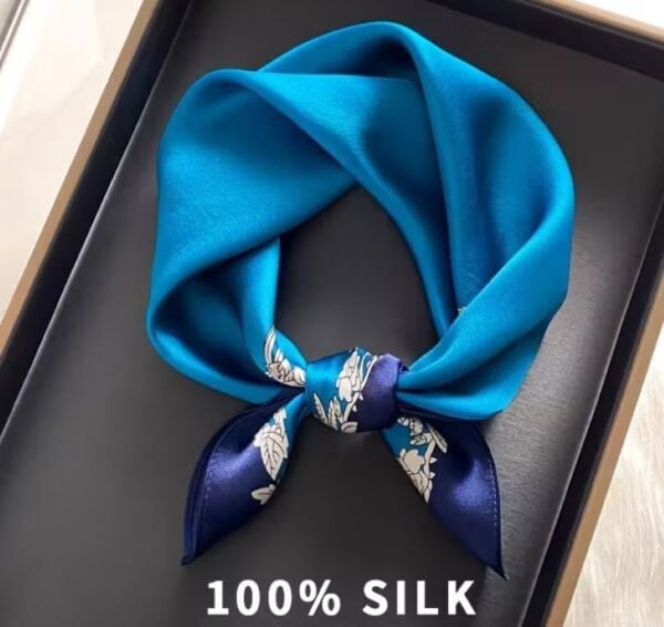 Blue ve Blue, Saf İpek, Kare Fular 53cmx53cm