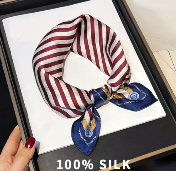 Kırmızı ve Mavi Çizgili, Denizci Temalı, Saf İpek , Kare Fular 53cmx53cm