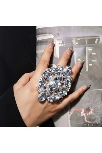 Yapay Elmas Görünümlü, Parlak, Gösterişli, Abartı Yüzük