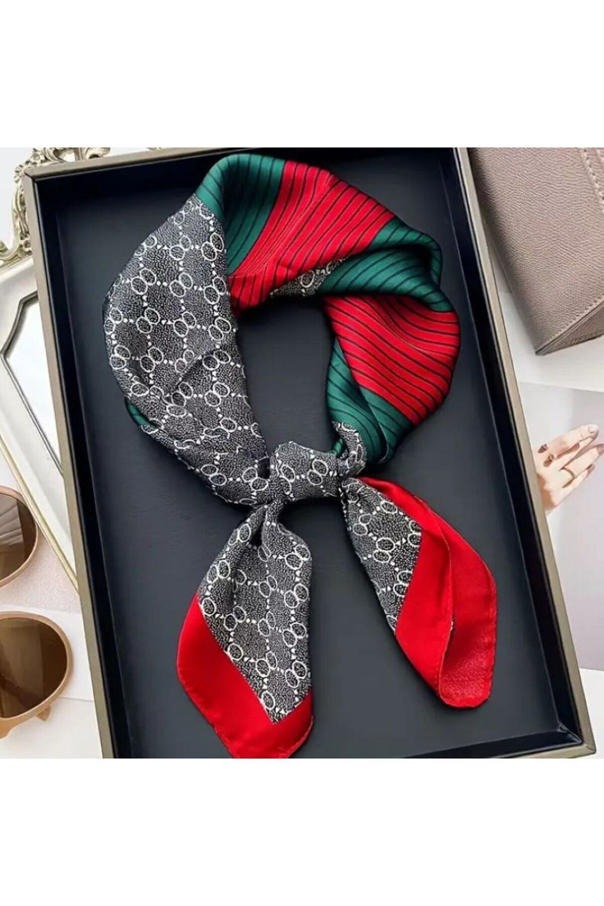 Elegant, Güneşten Koruyan, Rüzgar Geçirmez, Çift Taraf Baskılı, Fular, Eşarp 70x70