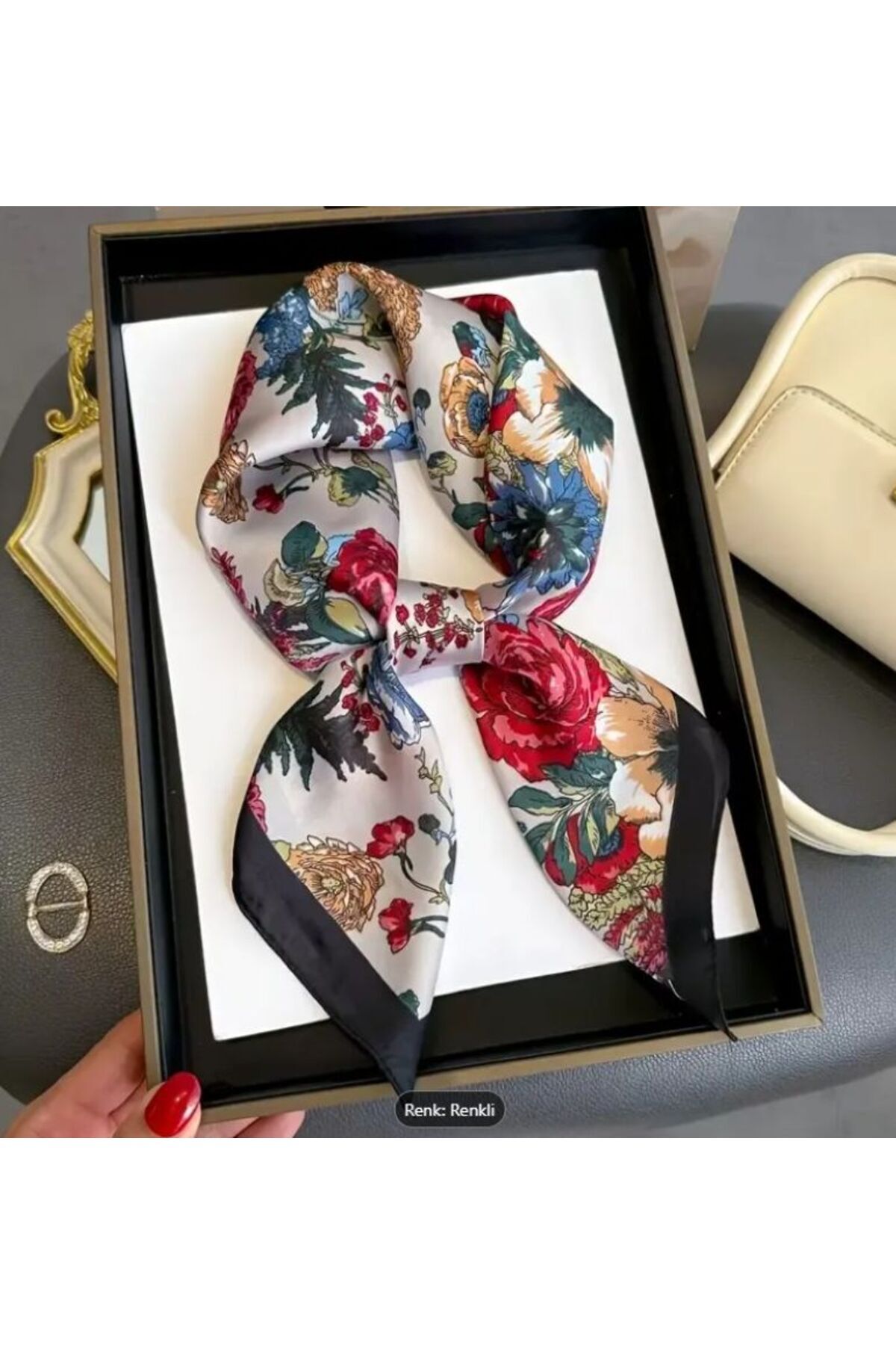 Fransız Model, Çiçekli, Güneşten Koruyan, Rüzgar Geçirmez, Çift Taraf Baskılı, Fular, Eşarp 70x70