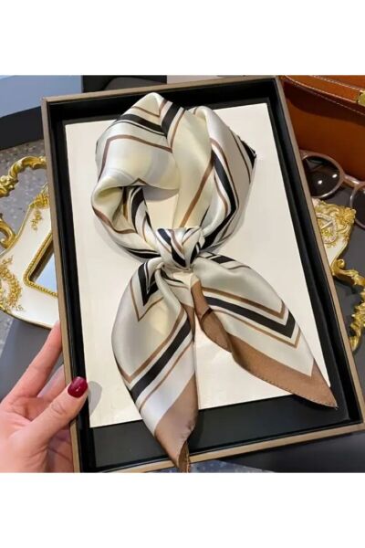 Modern, Geometrik Desenli, Güneşten Koruyan, Rüzgar Geçirmez, Çift Taraf Baskılı, Fular, Eşarp 70x70