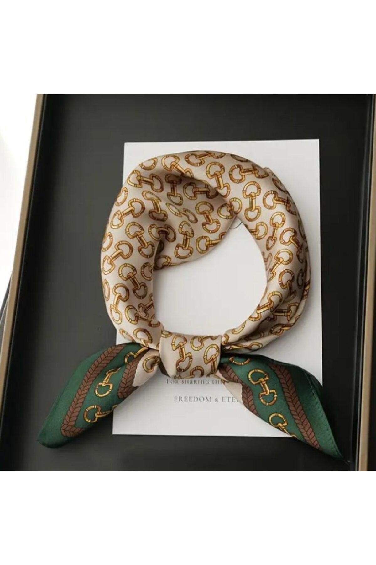 Populer Zincir Baskı, Güneşten Koruyan, Rüzgar Geçirmez, Çift Taraf Baskılı, Fular, Eşarp 70x70